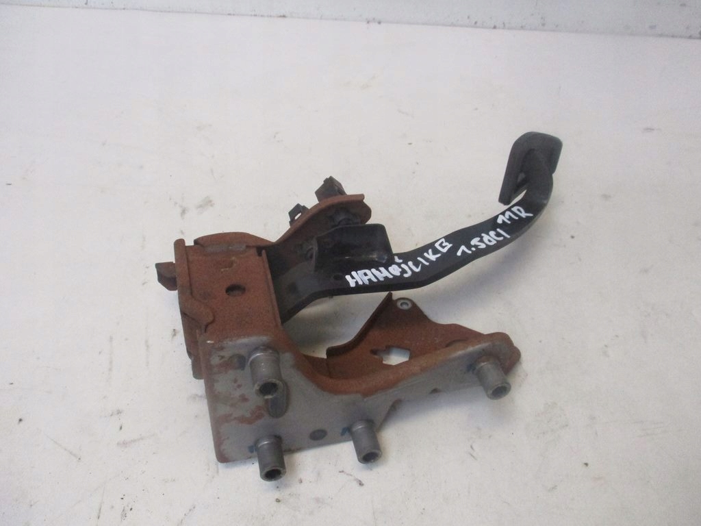 фото №1, Педаль тормоза nissan juke 1.5 dci