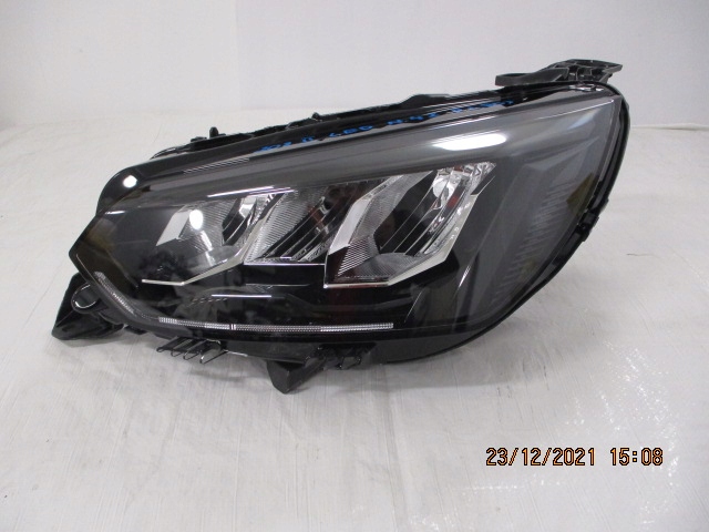 фото №1, Peugeot 208 ii левая лампа передняя led nowa eur