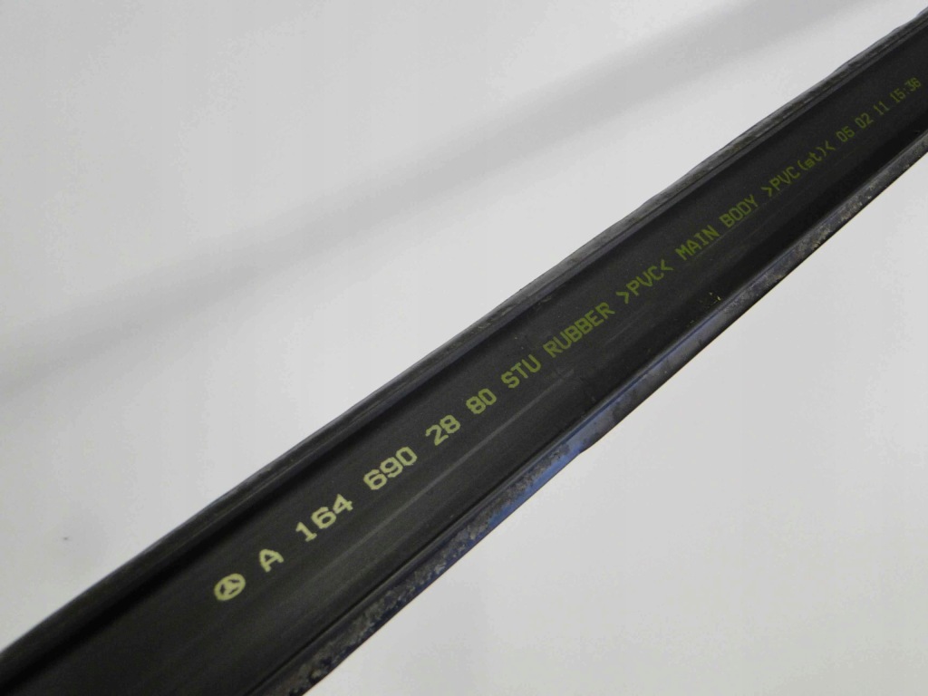 Mercedes ml w164 164 молдинг декоративна дахова права Оригінал