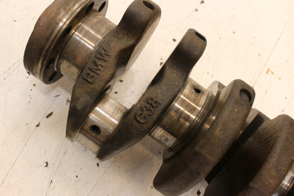 Wał коленчатый 306d4 bmw e60 3.0 d 535d Недорого