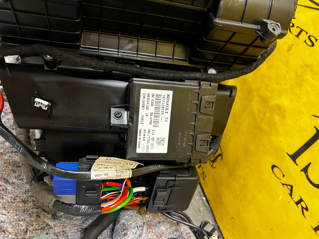 фото №4, Комплектная отопитель воздуходувка renault zoe i z.e.