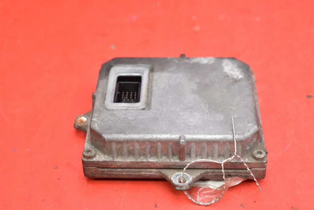 фото №5, Перетворювач ксенон ксенон права 1307329095 peugeot 407 04-10