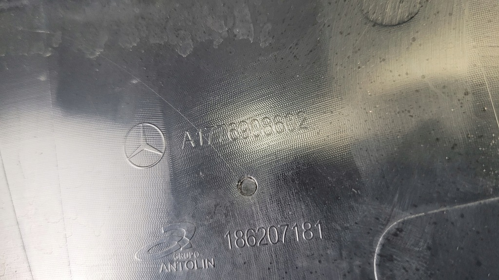 фото №12, Mercedes a w177 sedan обшивка стійка середнього