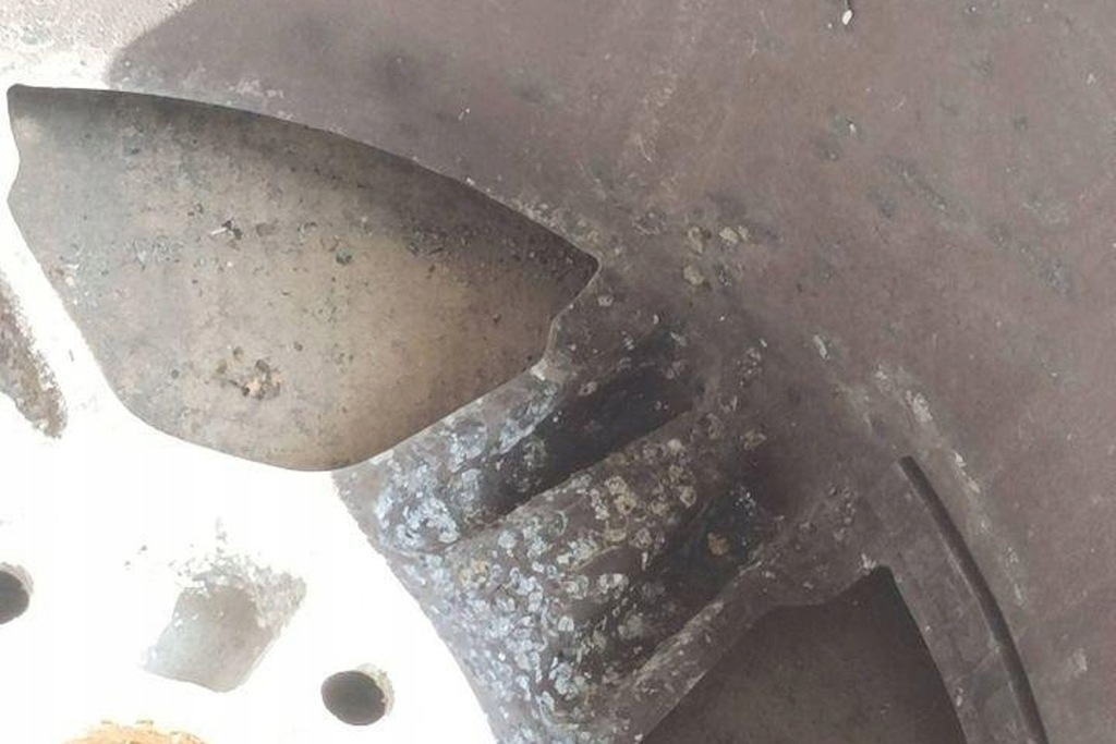 фото №8, Комплект диск jeep commander xk, xh 5kb7zpakab 3.0l дизель 160kw 2006