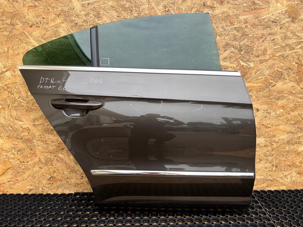 фото №1, Vw passat cc lift kod lak. lb8r двері задня задні праве правий