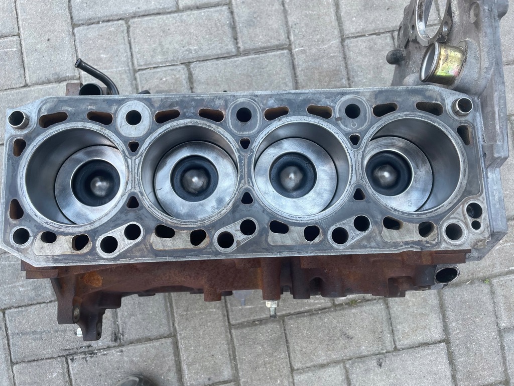 фото №8, Dół двигателя двигатель 1.8 tdci ford s-max c-max connect galaxy 2006-12r