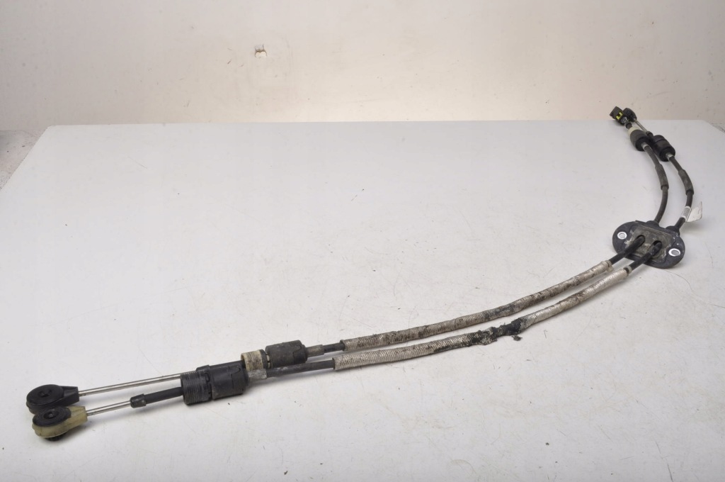 фото №1, Volvo s60 ii v60 троси перемикання передач 31325491 man