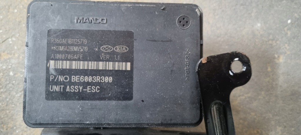 фото №11, A1000706afe насос abs kia sportage iv