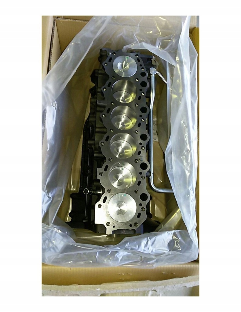 Купить Блок двигателя toyota 11400-17073 оригинал