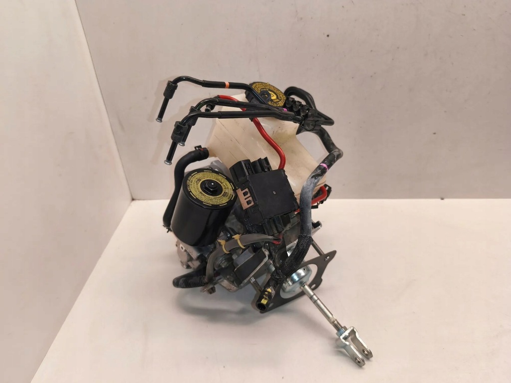 фото №1, Насос тормозная lexus ls v 4720711010