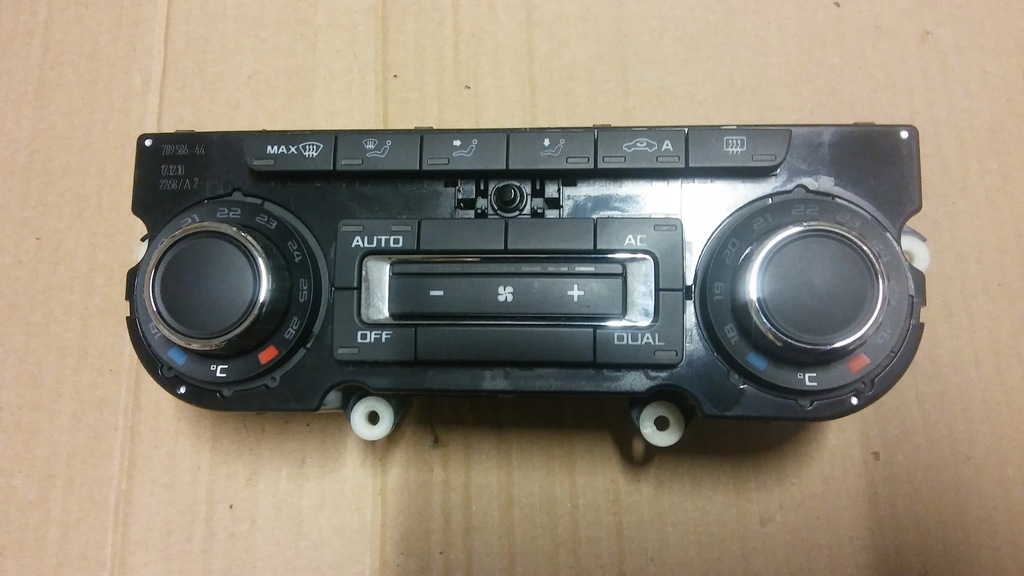 фото №1, Панель обдув skoda octavia ii fl 3t0907044br