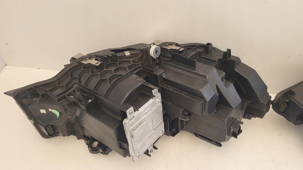 фото №8, Лампа перед ліва права bmw g20 g21