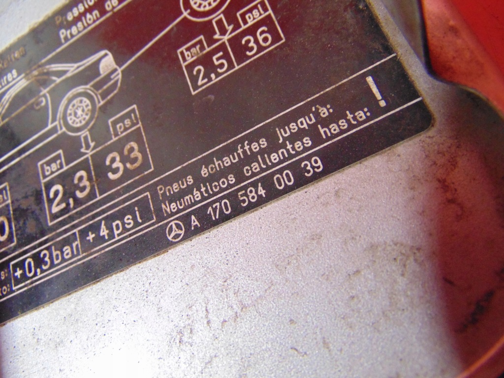 фото №4, Mercedes slk i r170 170 w170 96- крышка заливной топлива 744