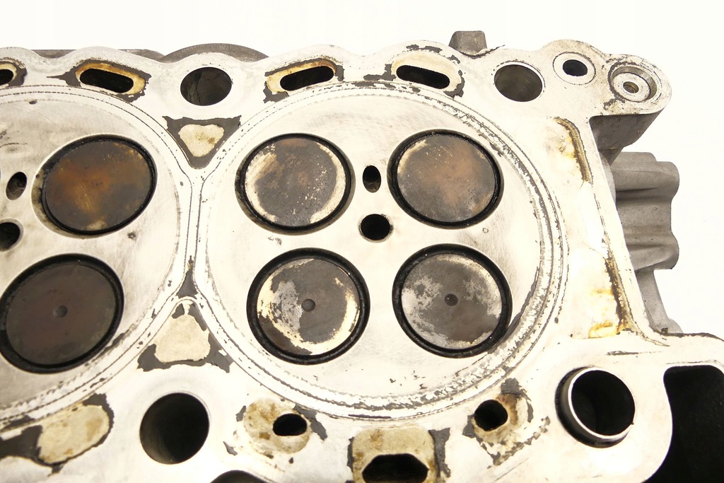 фото №10, Citroen c5 iii c6 3.0 hdi v6 головка циліндрів p