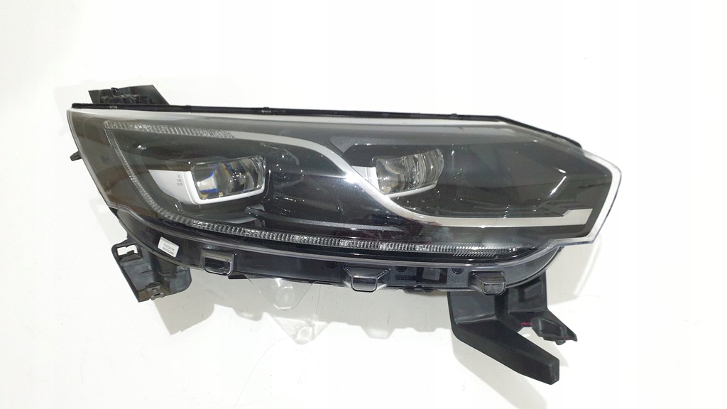 фото №1, Лампа права перед led renault espace v 260104520r