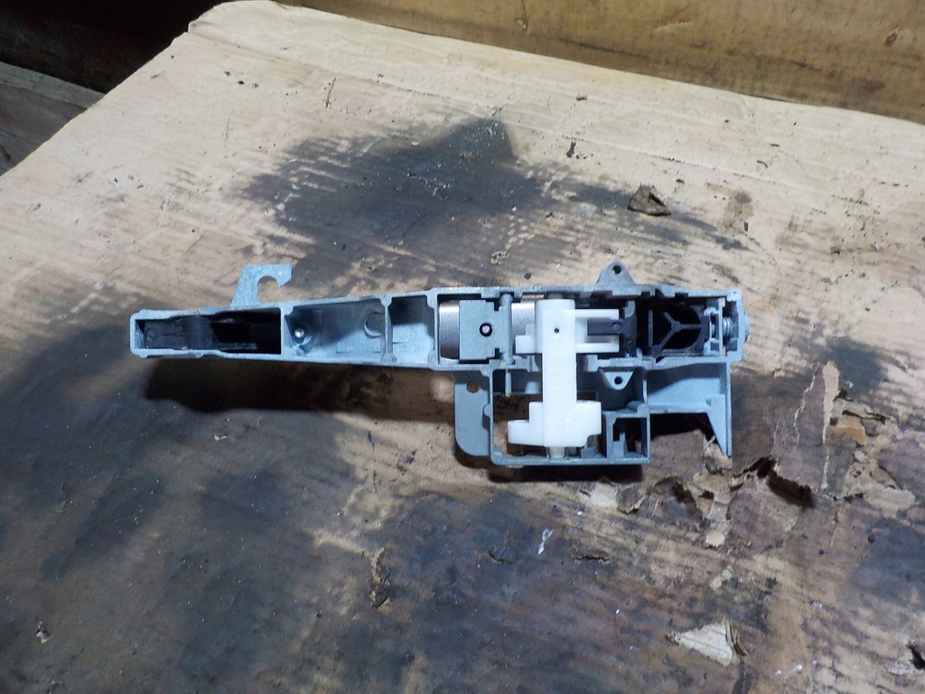 фото №5, Ручка левый задняя peugeot 407 1.8b