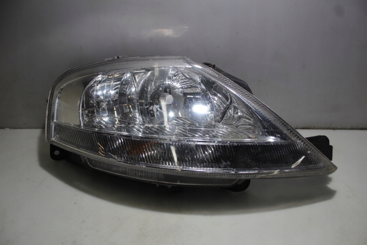 фото №1, Лампа правая передняя citroen c3 i 1.1