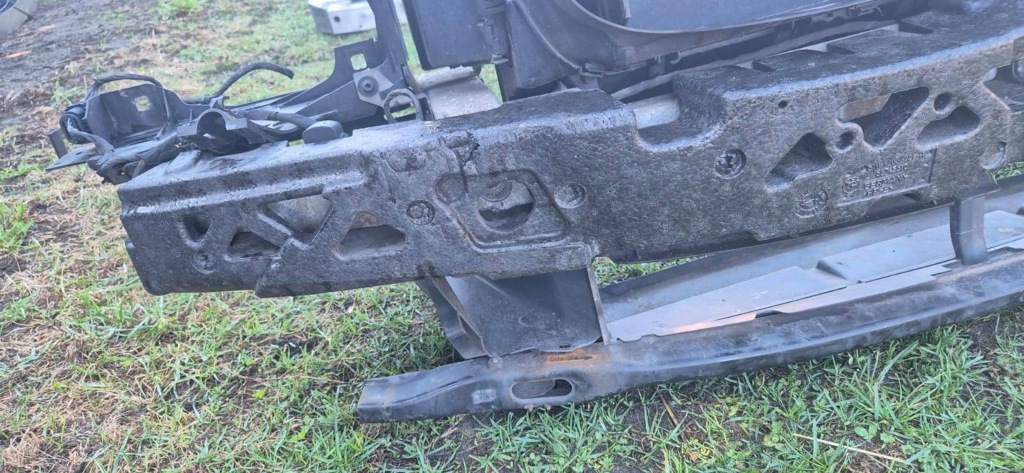 Ремінь передній перед підсилювач балка bmw 5 f10 f11 Ціна