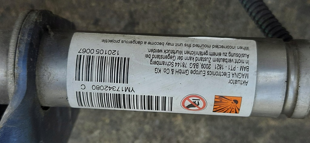 фото №6, Петля капот патрон левый peugeot rcz ym17340380 ym17342080