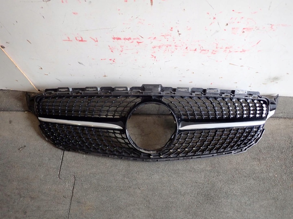 фото №1, Решітка радіатора mercedes c-klasa w205 a2058807506