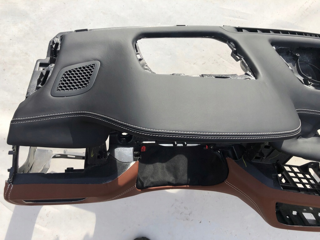 фото №5, Bmw 7 g11 g12 панель приладів панель приладів консоль подушки безпеки ремені