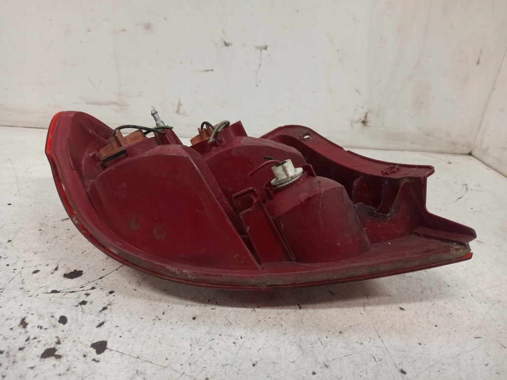 фото №10, Hyundai getz 1.3b лампа правий задня 92402-1c0