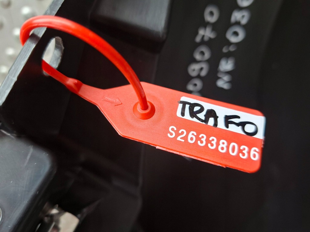 Кутик бампера правий перед 1321309070 fiat ducato boxer jumper 2024- Зі Шроту