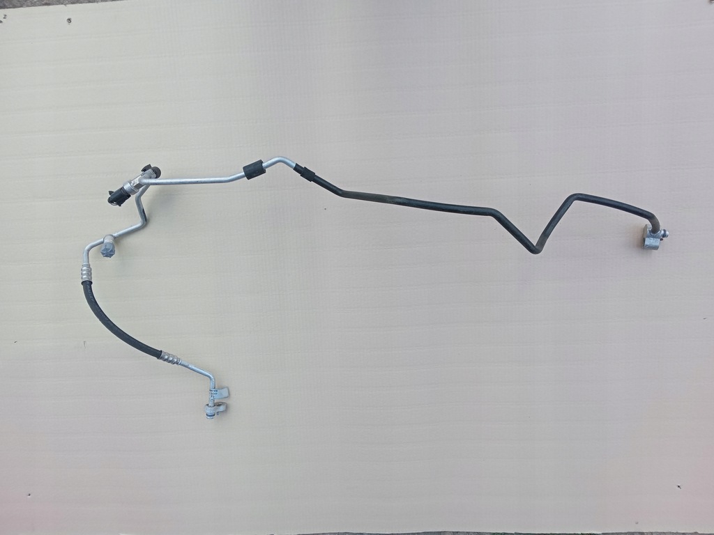 фото №1, Audi q3 8u 11- трубка шланг кондиционера 8u0816741f