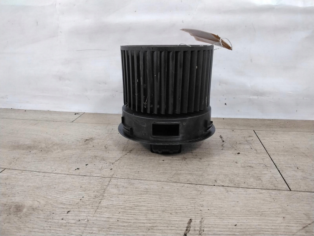 фото №1, Nissan leaf i повітродувка вентилятор обдув