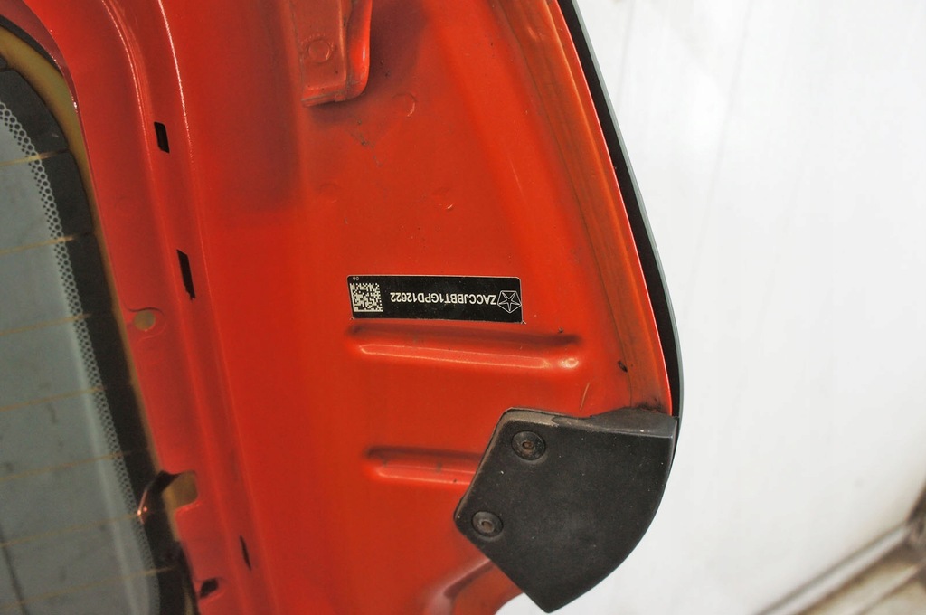 фото №9, Rz159 jeep renegade ^ крышка багажника багажника omaha red 562 стекло 16r