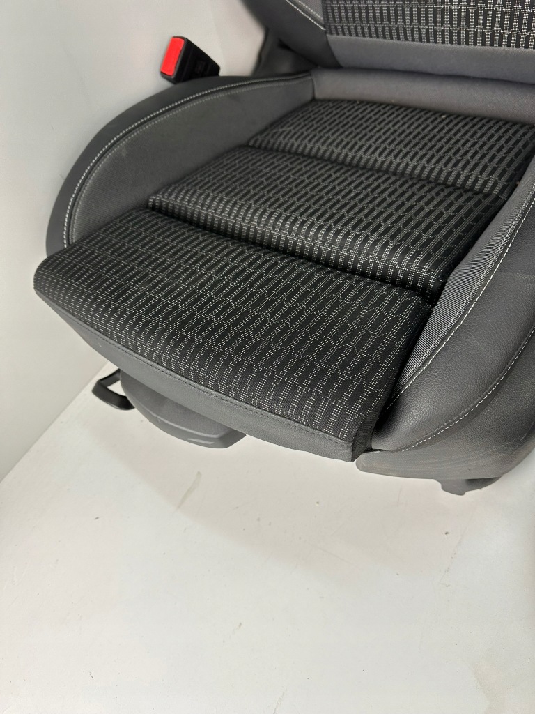 фото №6, Opel astra k v сидіння заднє сидіння обшивки комплект europa