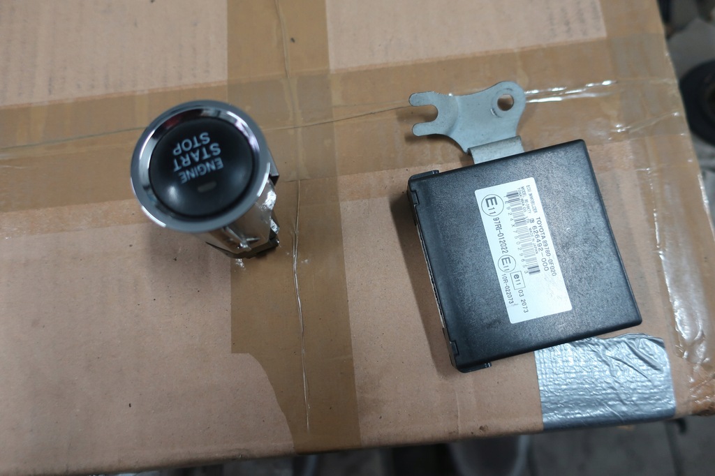 фото №5, Corolla verso ii замок зажигания ключ считыватель 04-09