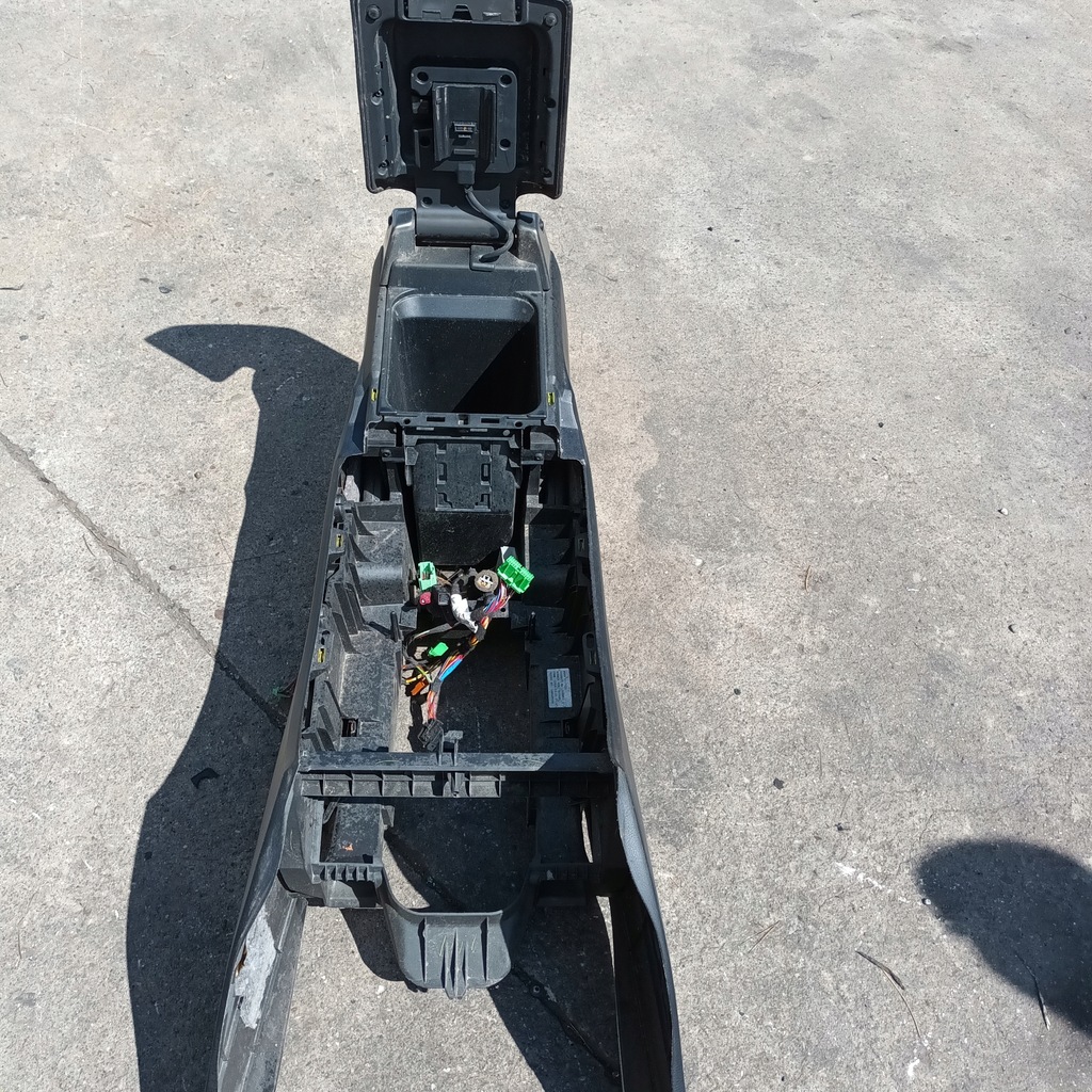 фото №3, Range rover sport підлокітник тунель середній