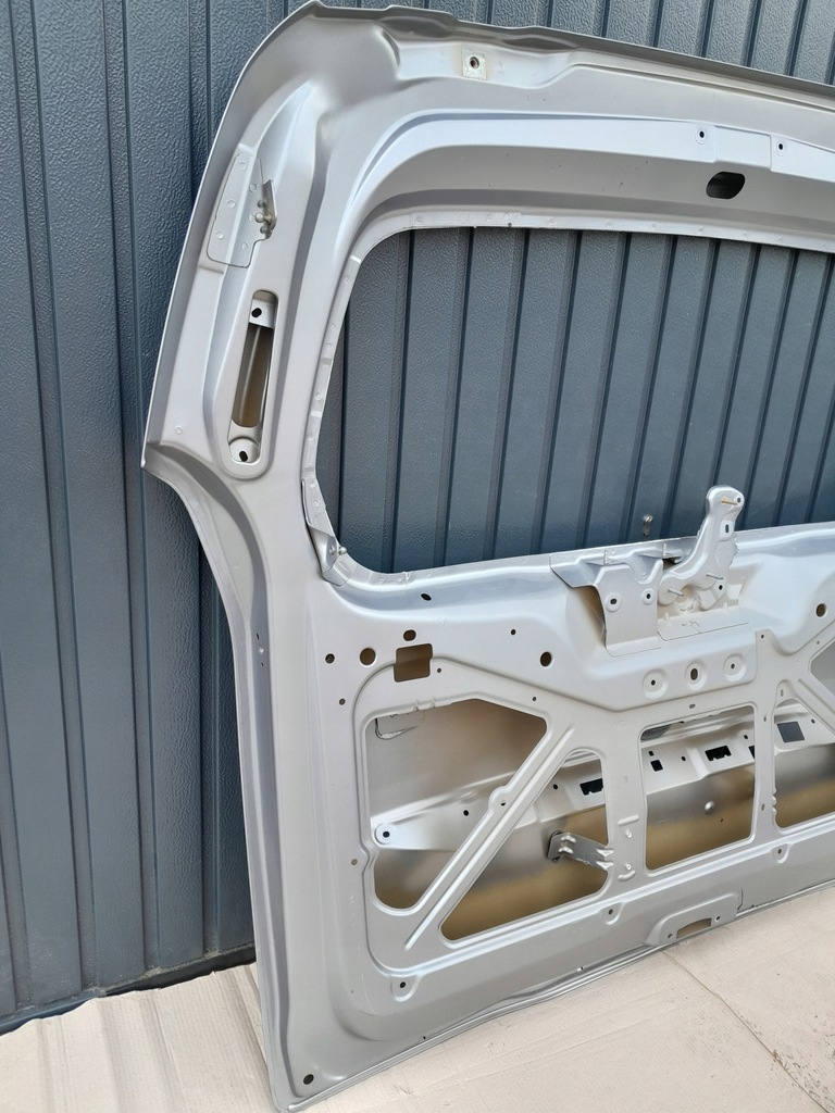 фото №10, Крышка багажника задняя задняя toyota proace city 18-