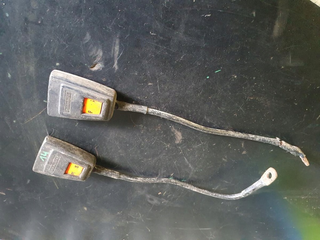 фото №1, Skoda wartburg grammer ремені безпеки kpl