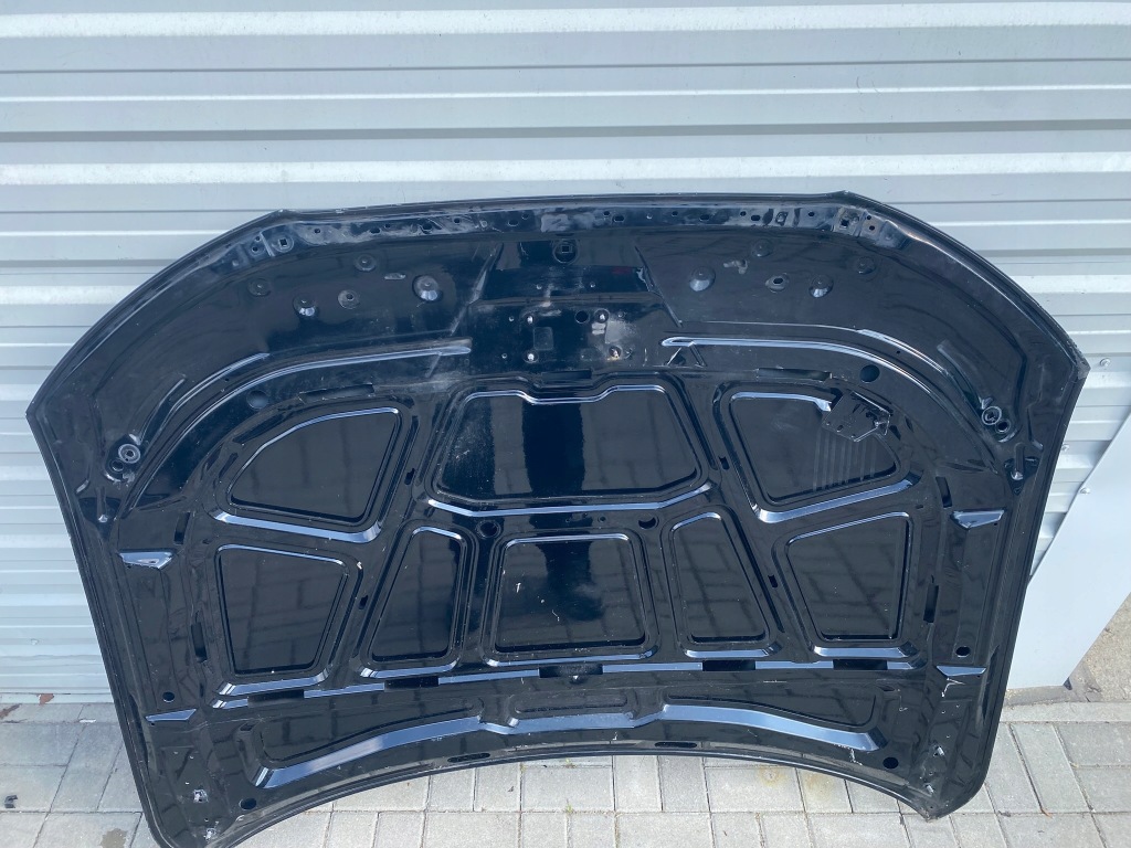 Капот крышка двигателя audi a4 b8 рестайлинг  европа в Украине