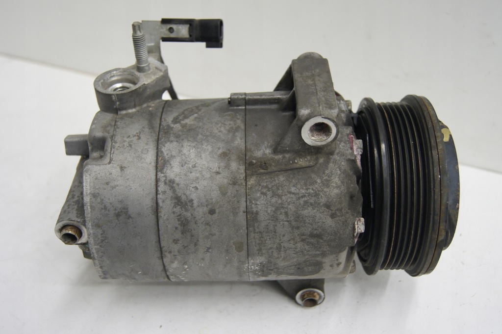 фото №7, B-max 1.0 компрессор кондиционера