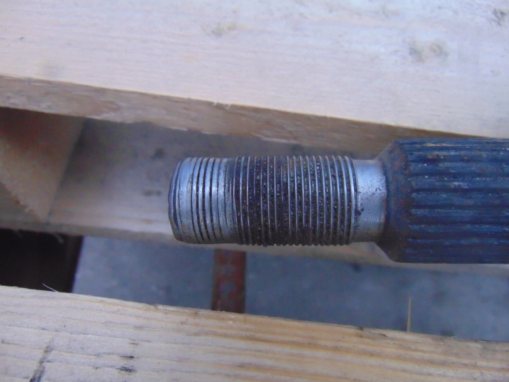 Приводной вал левая короткий focus mk3 c-max mk2 1.6 b в Украине