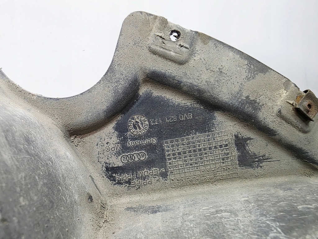 фото №10, Підкрилок пластиковий правий перед audi a3 8v 8v0821172j