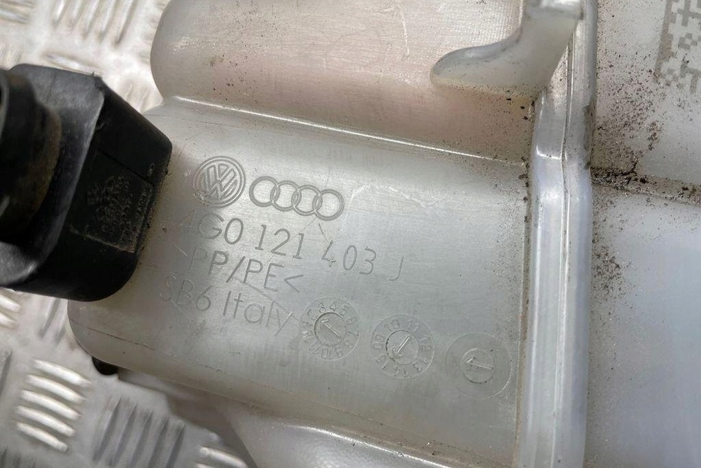 фото №6, Бачок расширительный audi a6 allroad 4gh, 4gj 4g0121403j дизель 230kw