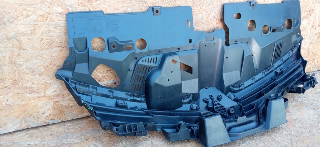 фото №9, Renault clio 4 iv lift 16- решётка радиатора решётка средняя решётка радиатора 622562397r