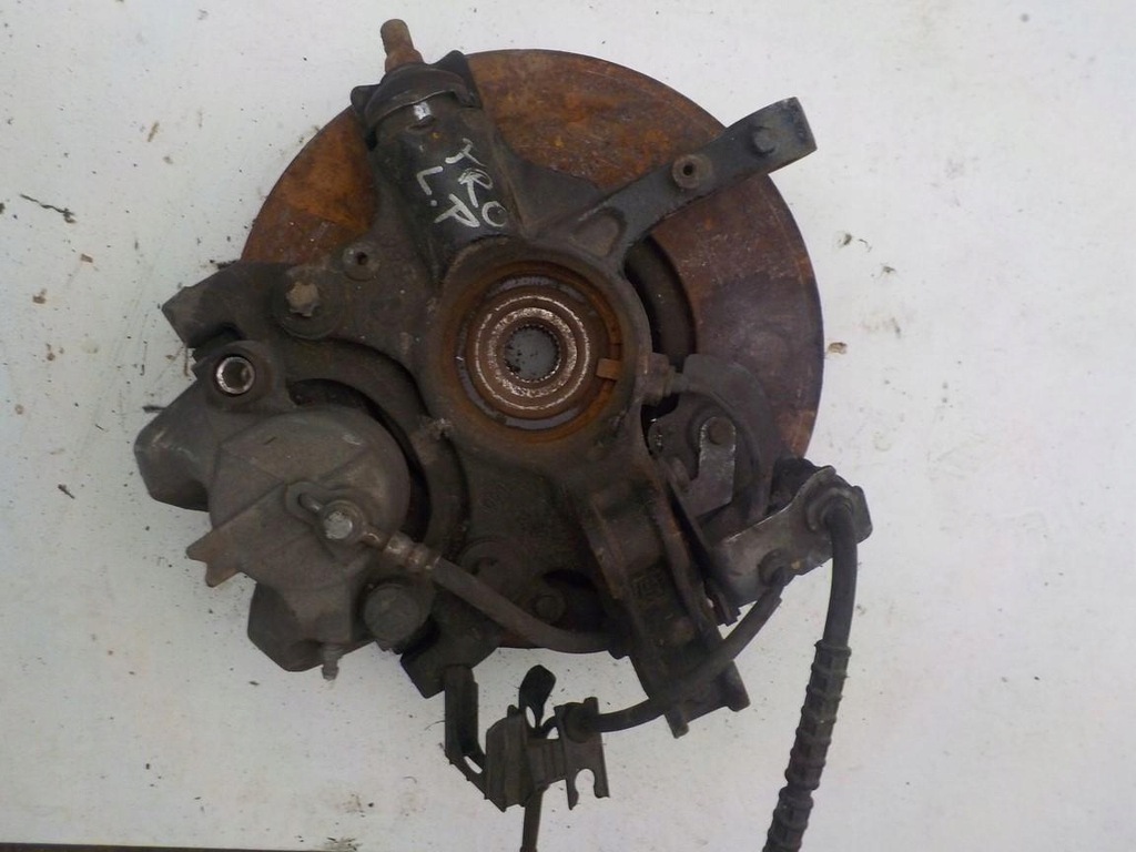 фото №1, Поворотный кулак левый перед toyota proace jumpy 2016-2022