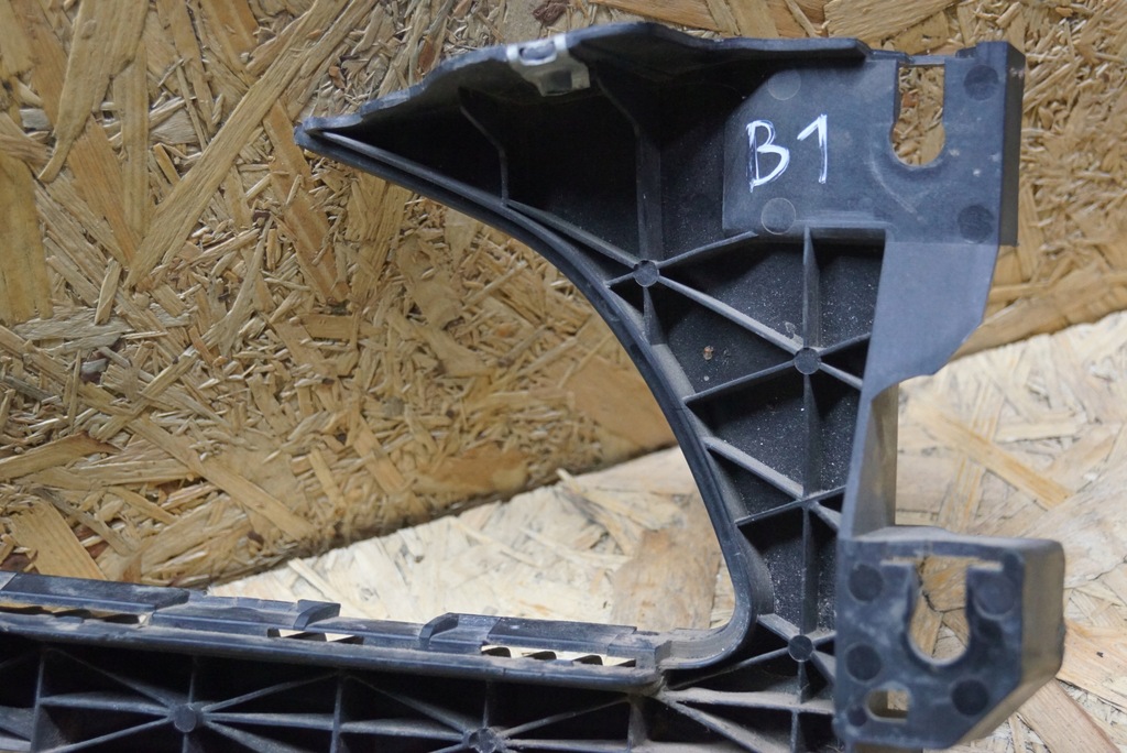 фото №9, Subaru wrx кронштейн кронштейн бампера левый перед