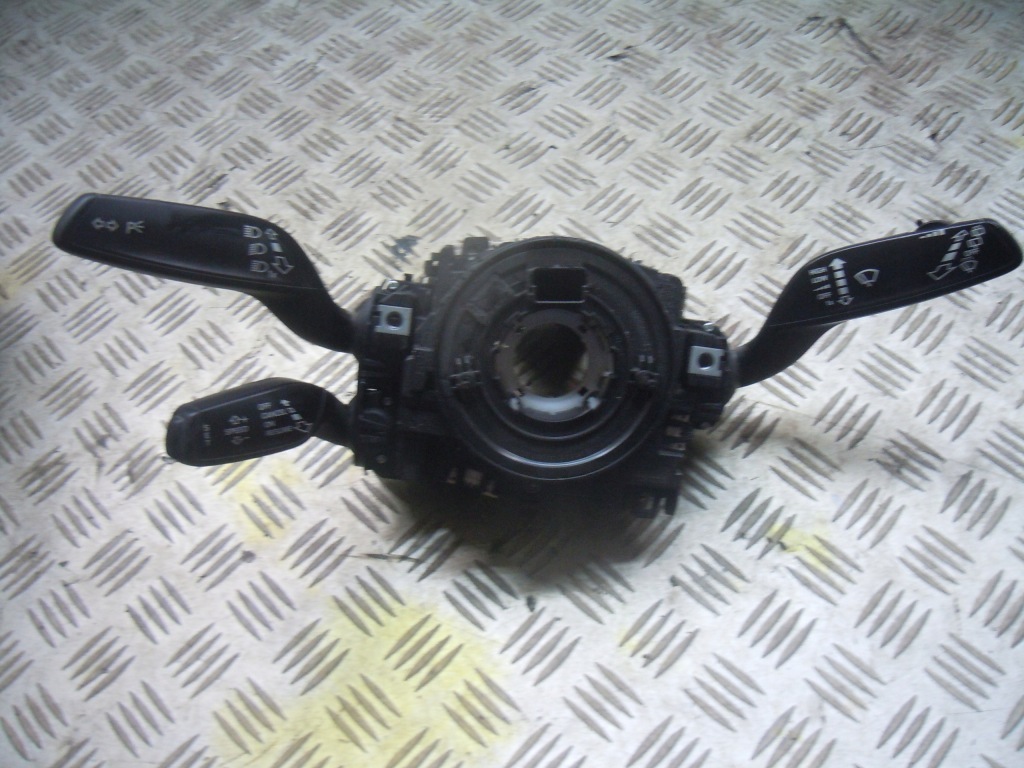 фото №1, Перемикач комбінований audi a3 8v 8v0953521p