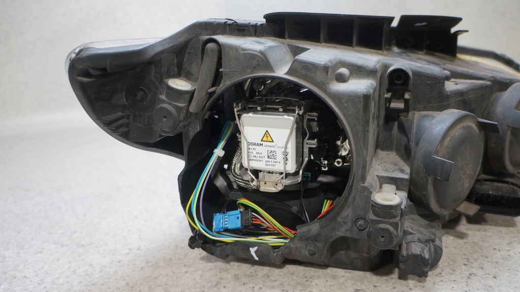 фото №8, Лампа левый перед передняя левая vw passat cc ксенон 3c8941751c europa