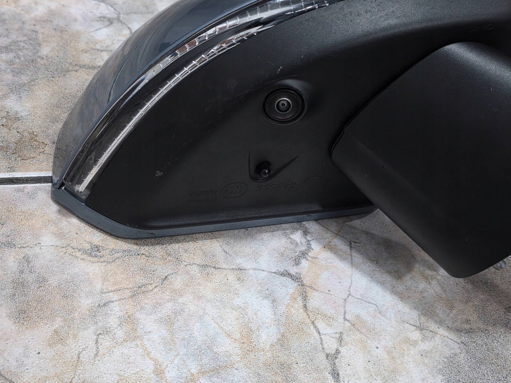 фото №12, Volvo v60 s60 2024 зеркало камера ассистент lifting 15+1