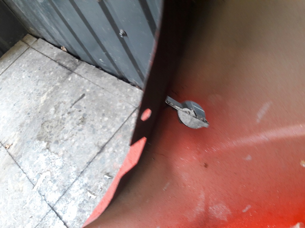 фото №12, Крила лівий перед vectra c signum червоний