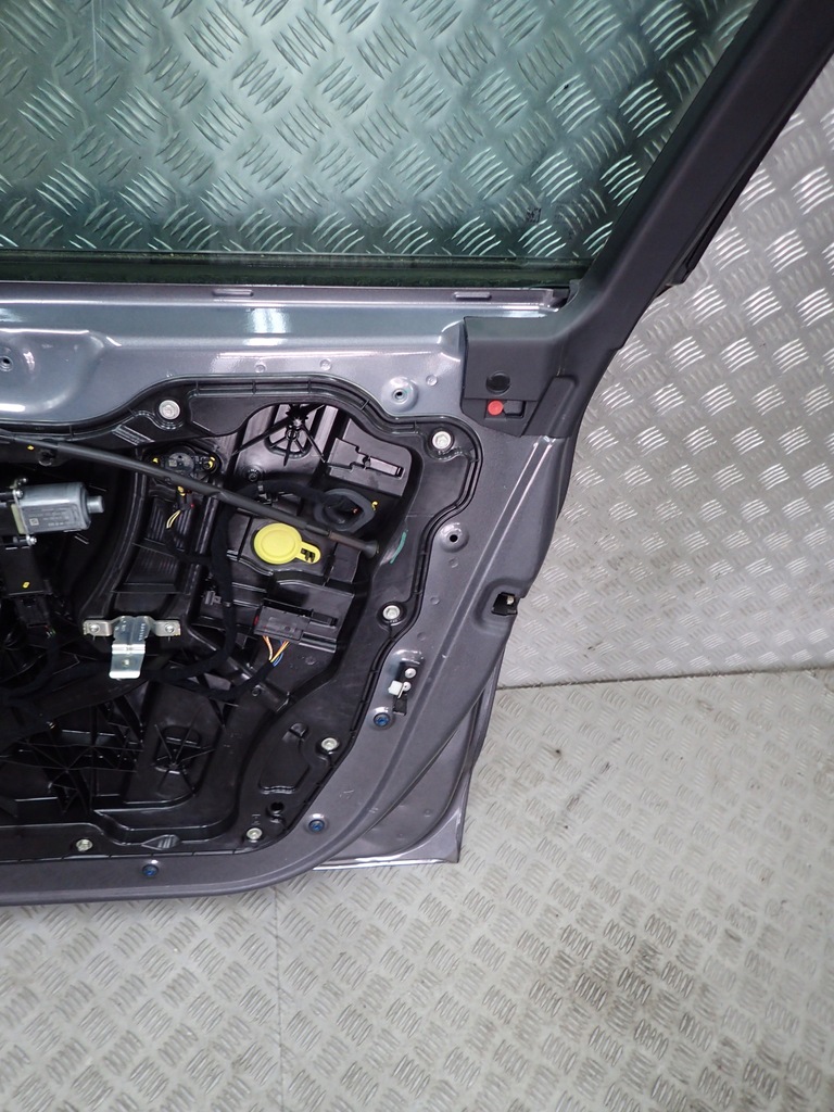 фото №7, Alfa romeo stelvio дверь перед передние правое комплект стекло рамки хром n44