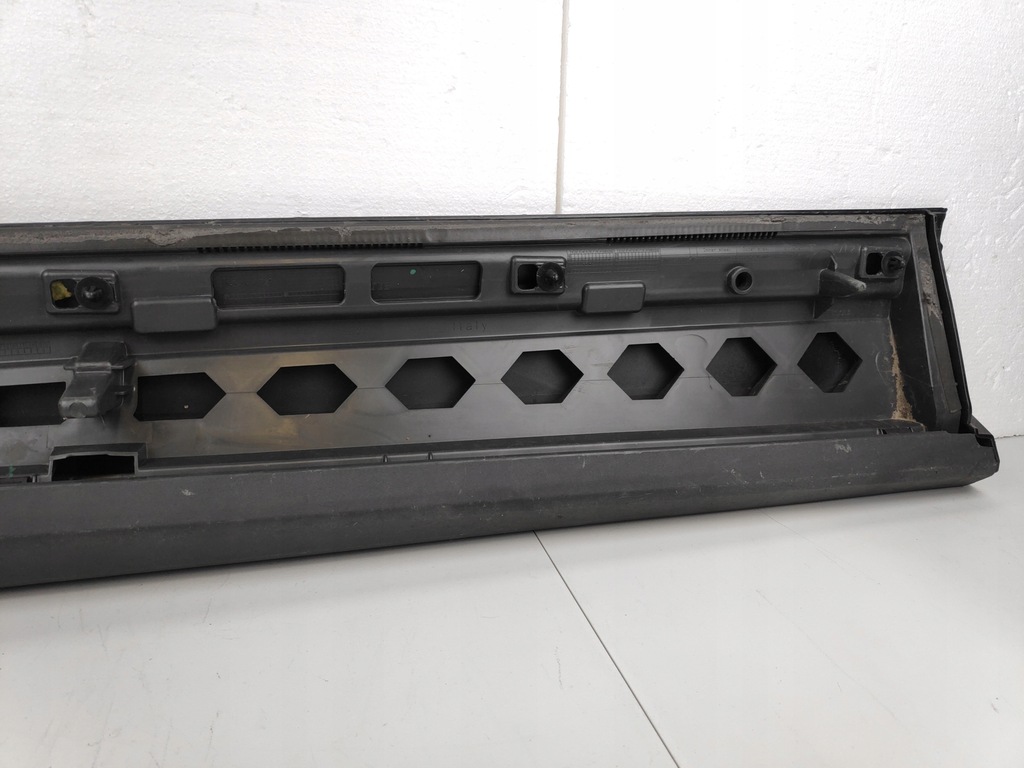 фото №12, Audi q8 4m8 молдинг дверь правый перед 4m8853960d