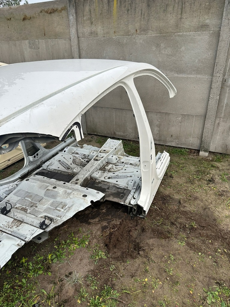 фото №8, Крыша, обшивка dachy, блок двигателя, четверть, блок двигателя перед mercedes eqa w243 c149